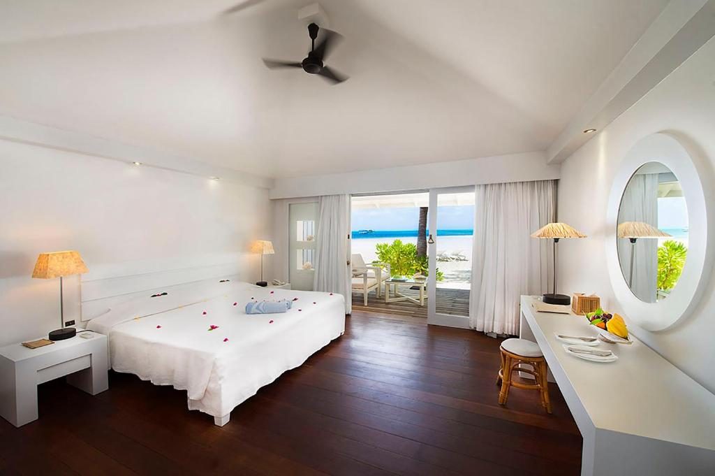 Beach Front Villa - Bedroom