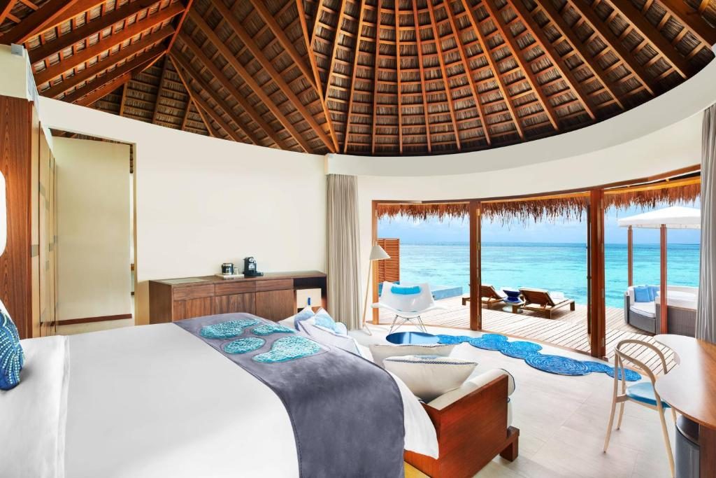 Fabulous Overwater Oasis Bedroom