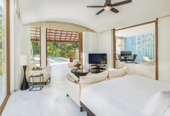 Three Bedroom Beach Suite with Pool Bedroom