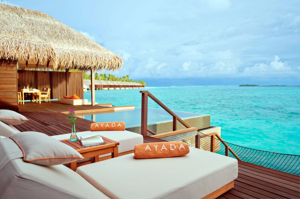 Sunset Ocean Suite with Pool - Beach View