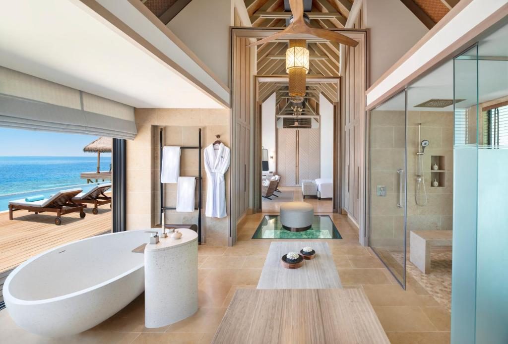 King Grand Overwater Villa with Pool Bathroom