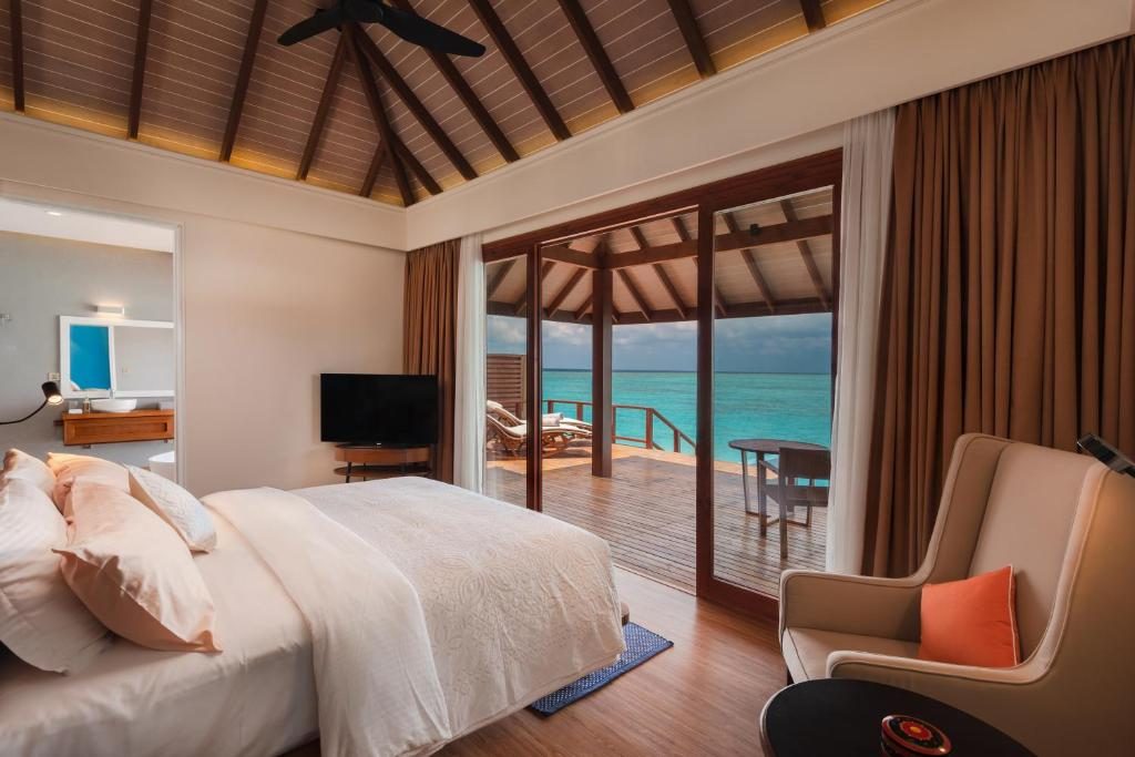 Water Villa Bedroom