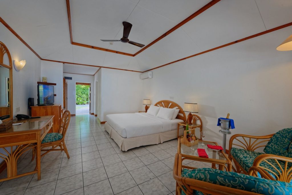 Deluxe Beach Villa Bedroom