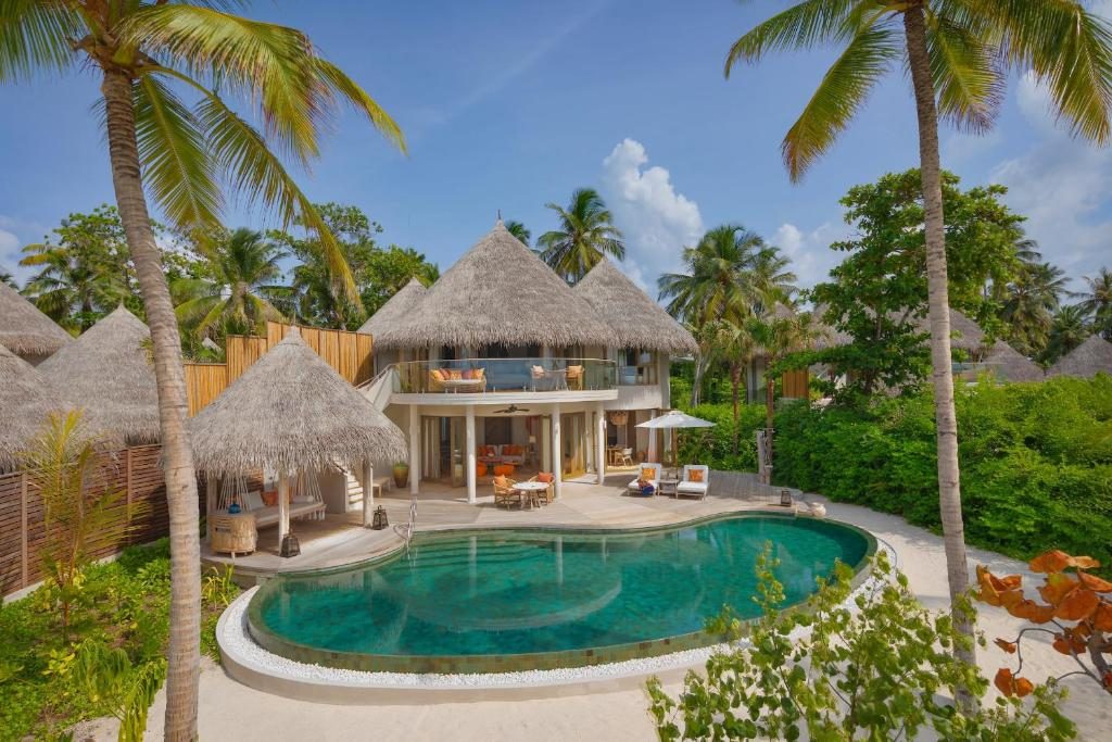 Beach Residence with Private Pool 