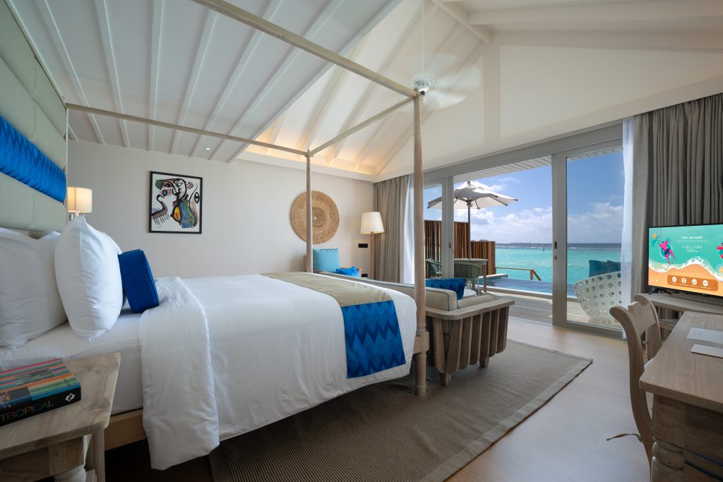 Lagoon Pool Villa Bedroom