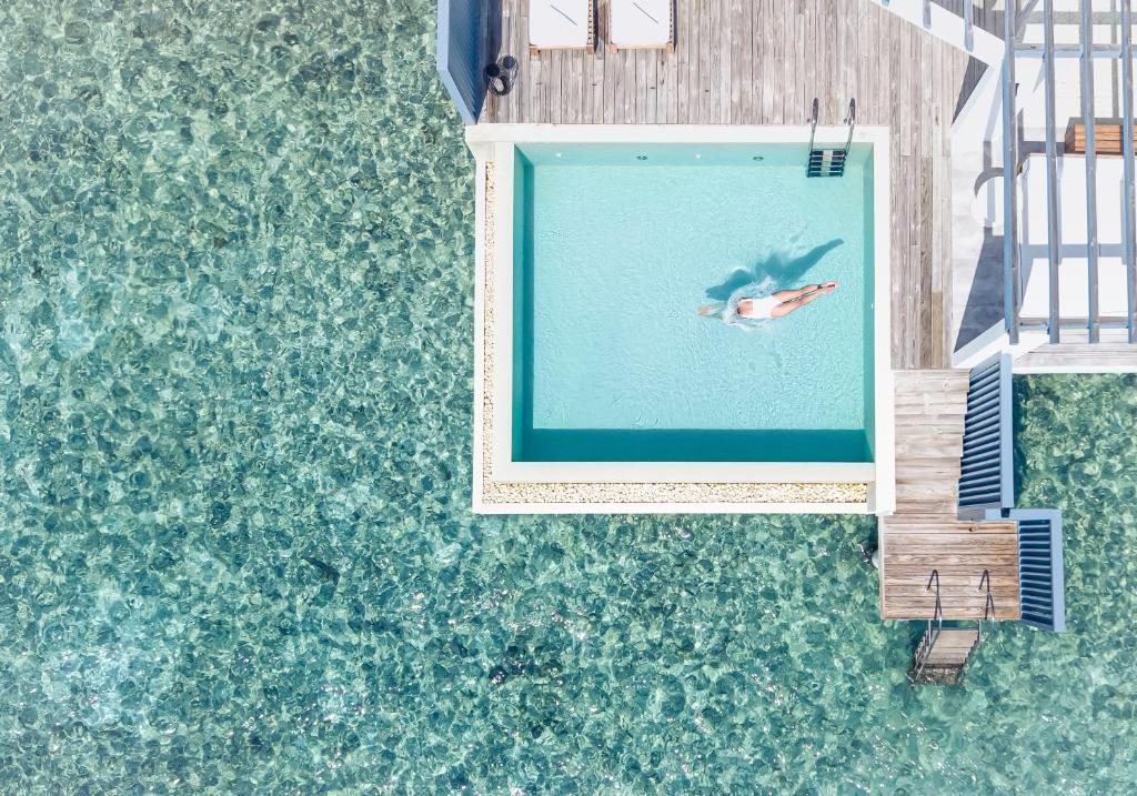 Lagoon Water Pool Villa