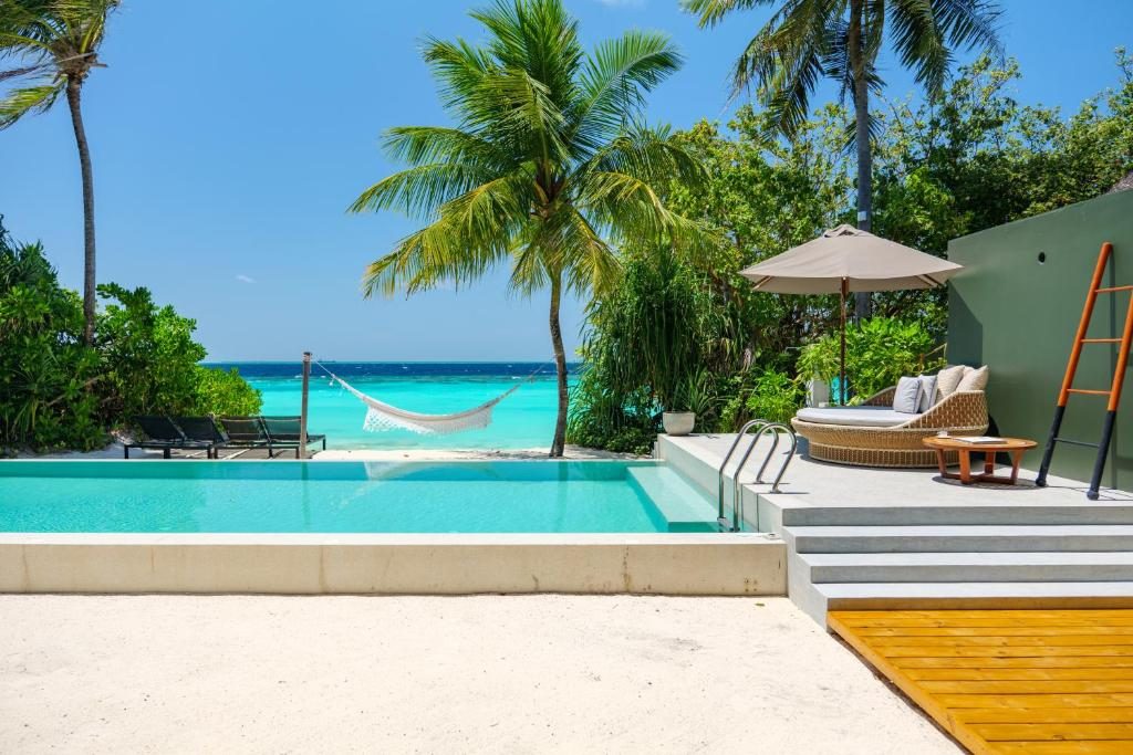 Three Bedroom Beach Residence Pool