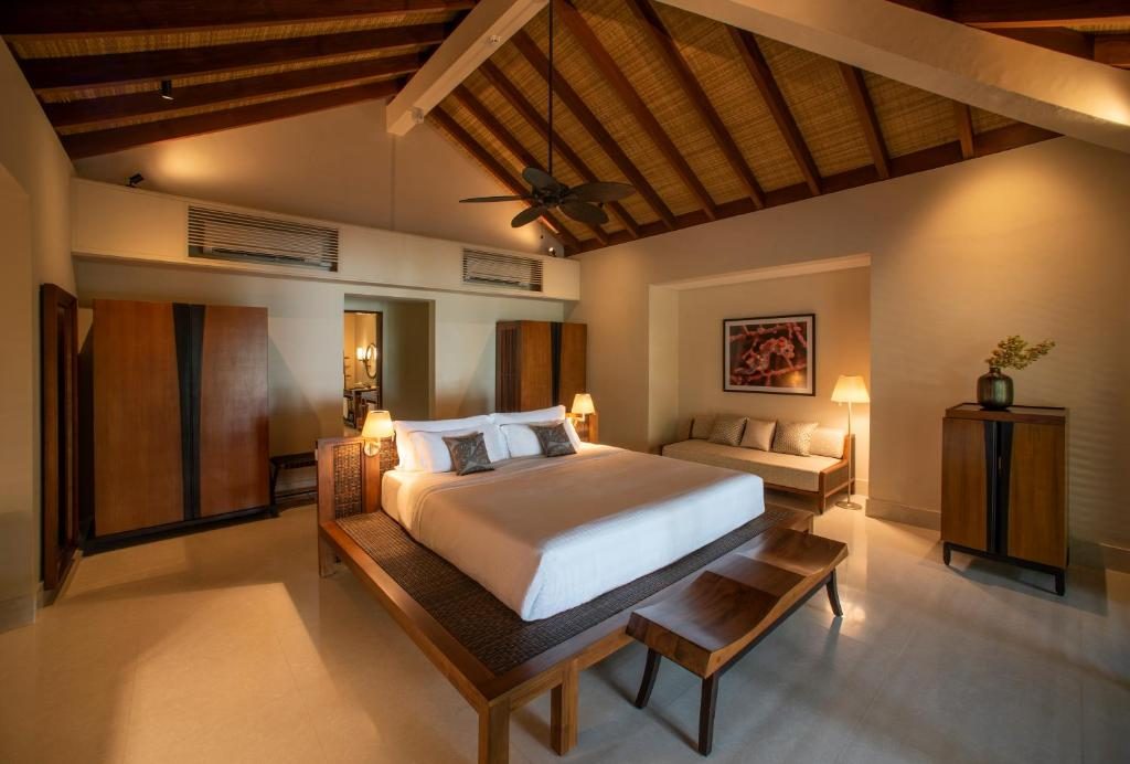 Sunrise Beach Pool Villa Bedroom